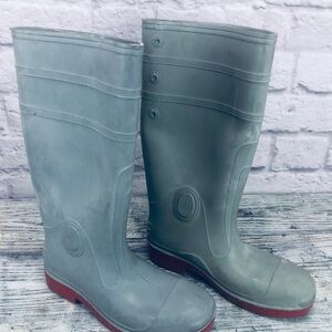 Woman’s Jordan David Slip Resistant Rain-Snow Boots Sz 8